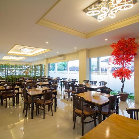 Puri Indah Hotel Subak Mataram Buitenkant foto