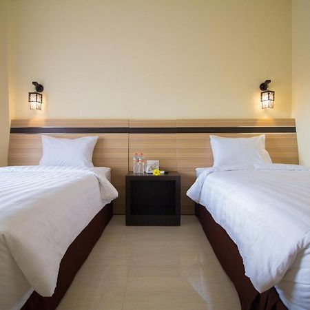 Puri Indah Hotel Subak Mataram Buitenkant foto